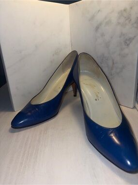 Vintage GAROLINI Italian Leather Pointed-Toe Pumps -Navy